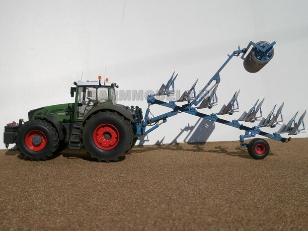 335. Fendt ploegen met Lemken 7 schaar met vorenpakker