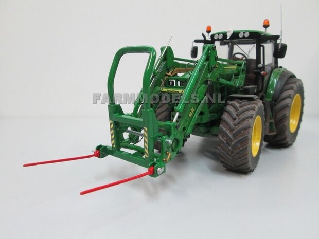 Hooivork John Deere kleur  t.b.v. Voorlader (Wiking) trekkers  1:32 