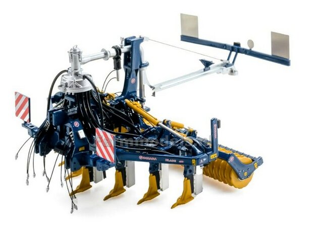 BLUE VERSION OCRAMA Blade 400 bouwlandsleepslangbemester LIM. ED. 220stuks 1:32 Agringegno Models