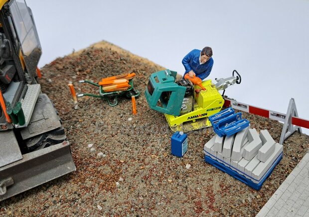 Voorbeeld foto&#039;s mini diorama Stratemakers en grondverzet