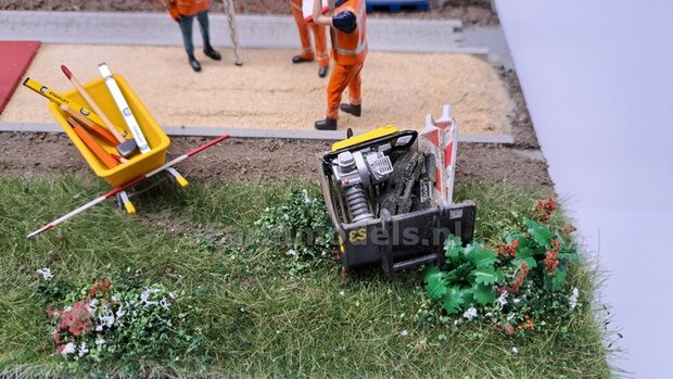 Voorbeeld foto&#039;s mini diorama Stratemakers en grondverzet