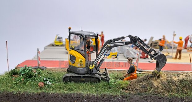 Voorbeeld foto&#039;s mini diorama Stratemakers en grondverzet