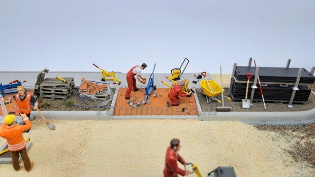 Voorbeeld foto&#039;s mini diorama Stratemakers en grondverzet