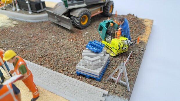 Voorbeeld foto&#039;s mini diorama Stratemakers en grondverzet