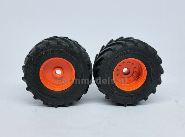&Oslash; 54.8 x 25.8 mm: CLAAS 960 TT: 2x Michelin Axiobib2 Banden + Resin Velgen CLAAS ORANJE Gespoten 1:32 Farmmodels Premium Line Series 