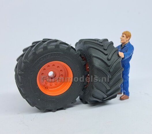 &Oslash; 54.8 x 25.8 mm: CLAAS 960 TT: 2x Michelin Axiobib2 Banden + Resin Velgen CLAAS ORANJE Gespoten 1:32 Farmmodels Premium Line Series 