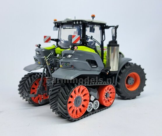 &Oslash; 54.8 x 25.8 mm: CLAAS 960 TT: 2x Michelin Axiobib2 Banden + Resin Velgen CLAAS ORANJE Gespoten 1:32 Farmmodels Premium Line Series 