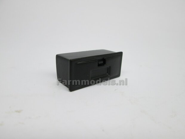 Opbergkist  32.4mm x 14.2mm x 15.3mm  Materiaal RESIN BLANK Geleverd  1:32    