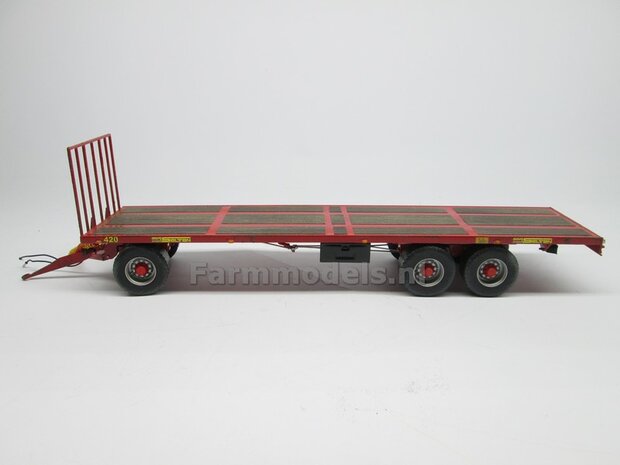 Opbergkist  32.4mm x 14.2mm x 15.3mm  Materiaal RESIN BLANK Geleverd  1:32    