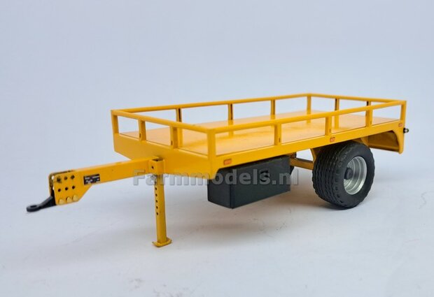 Opbergkist  30.4mm x 15.2mm x 15.1mm Incl. OPHANGBEUGEL Materiaal Resin, de kist wordt RVS CHROOM Gespoten Geleverd  1:32    