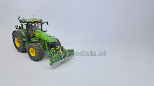 BLANK SLEEPTOUW  super realistisch,  ong. 100cm, mooi op een machine of frontgewicht 1:32