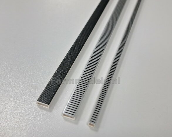 8mm x 300mm (8stuks): RVS/STALEN VLOERGOOT STICKERS  afmeting 8mm x 300mm  1:32 