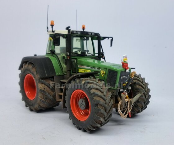 1x FLIPJE pop 16.7mm + Pr&eacute;-Cut Decal FLIPJE Rood/Wit   Materiaal RESIN,  Super Gedetailleerd &amp; BLANK geleverd 1:32