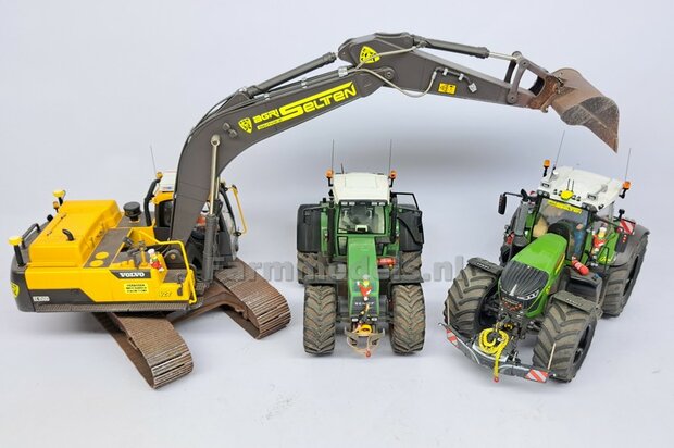 2x FLIPJE pop 16.7mm + 2x Pr&eacute;-Cut Decal FLIPJE Rood/Wit   Materiaal RESIN  Super Gedetailleerd BLANK geleverd 1:32