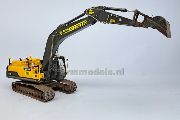 2x FLIPJE pop 16.7mm + 2x Pr&eacute;-Cut Decal FLIPJE Rood/Wit   Materiaal RESIN  Super Gedetailleerd BLANK geleverd 1:32