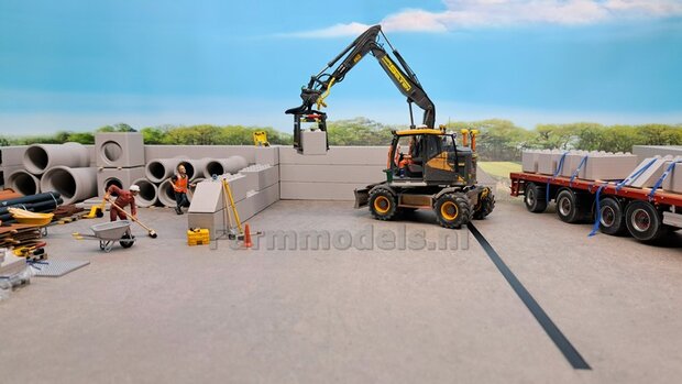 60 x 120cm: BETON FOLIE "USED CONCRETE" met ECHT BETON RELI&Euml;F afmeting ruim 60cm x 120cm 1:32 