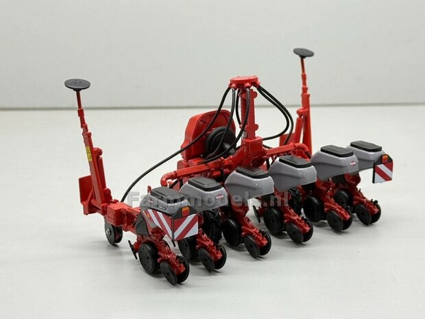 KUHN Kosma TSE 6 rij&iuml;ge maiszaaimachine GRIJS/GREY Limited Edition Replicagri 1:32 REP286   VERWACHT NOVEMBER 2025/EXPECTED NOVEMBER 2025