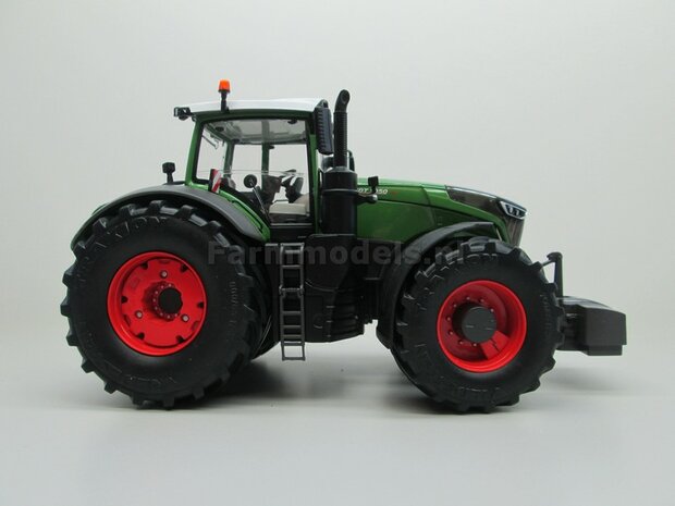 VERBOUWD Fendt 1050 Vario Brede banden met Luchtsystemen, Spatborden,Trekhaak, en Antennes 1:32   LAST ONES/OP=OP