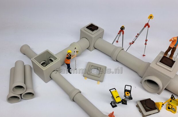 1x RIOOLBUIS  BETONLOOK (Binnenmaat 1:1 = &Oslash;500mm)  Materiaal Resin in BETONLOOK/ CONCRETE Gespoten geleverd  1:32    