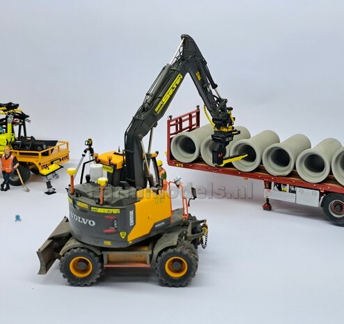 2x RIOOLBUIS  (Binnenmaat 1:1 = &Oslash;1000mm)  Materiaal RESIN, BLANK Geleverd  1:32    