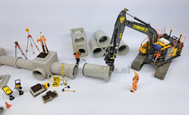 5x RIOOLBUIS BETONLOOK (Binnenmaat 1:1 = &Oslash;1000mm)  Materiaal Resin in BETONLOOK/ CONCRETE Gespoten geleverd  1:32    