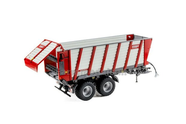 Krampe Radium 830 silagewagen met doseerwalsen 1:32 Universal Hobbies 6866    