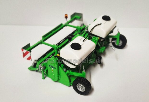 BOUWKIT: 2x VLOEISTOF TANKS met MONTAGE FRAMES t.b.v. AVR MULTIVATOR HD frontfrees  LET OP: BLANK geleverd, zelf in kleur zetten 1:32  LEVERBAAR NOVEMBER 2025