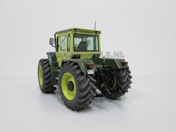 &Oslash; 53.8 mm: 2x MB TRAC 1600 Inlegring/ velgverbreder BLANK geleverd + Brede vooras Banden voor MB trac 1600 1:32           