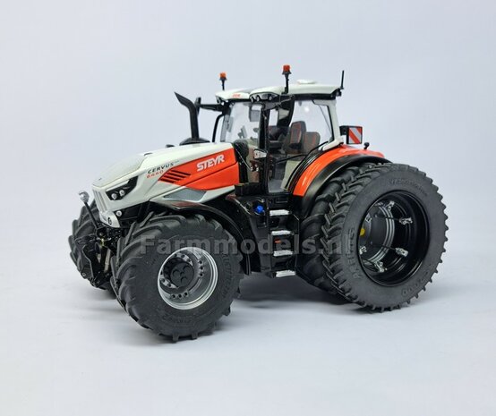 &Oslash; 54.8 x 25.8 mm: CASE-STEYR-NH: 2x Michelin Axiobib2 Banden + Resin Velgen ALU-METALIC gespoten geleverd 1:32  Farmmodels Prem. Line Series 