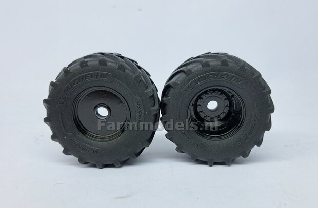 &Oslash; 54.8 x 25.8 mm: CASE-STEYR-NH: 2x Michelin Axiobib2 Banden + Resin Velgen ZWART GLANS gespoten geleverd 1:32  Farmmodels Prem. Line Series 