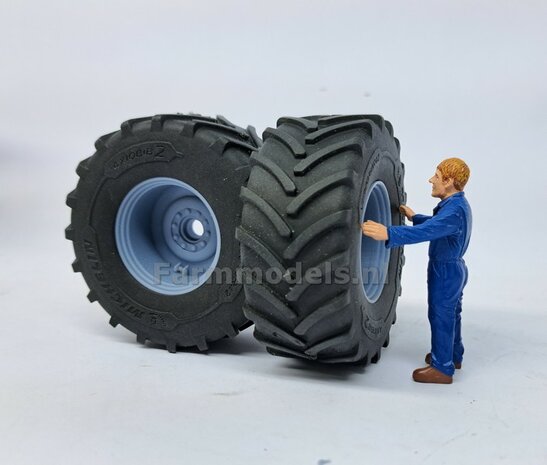 &Oslash; 70.3 x 30.4 mm: CASE-STEYR-NH: 2x Michelin Axiobib2 Banden + RESIN Velgen BLANK Geleverd 1:32  Farmmodels Prem. Line Series 
