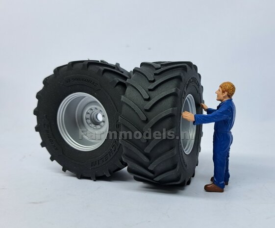 &Oslash; 70.3 x 30.4 mm: CASE-STEYR-NH: 2x Michelin Axiobib2 Banden + Resin Velgen ALU-METALIC gespoten geleverd 1:32  Farmmodels Prem. Line Series 