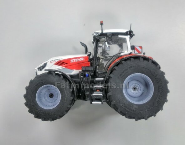 &Oslash; 70.3 x 30.4 mm: CASE-STEYR-NH: 2x Michelin Axiobib2 Banden + Resin Velgen WIT GLANS gespoten geleverd 1:32  Farmmodels Prem. Line Series 