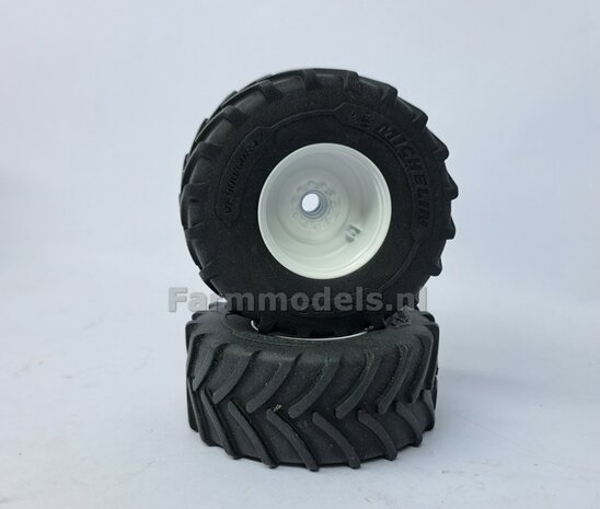 &Oslash; 70.3 x 30.4 mm: CASE-STEYR-NH: 2x Michelin Axiobib2 Banden + Resin Velgen WIT GLANS gespoten geleverd 1:32  Farmmodels Prem. Line Series 