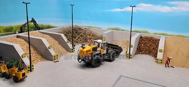 W-WAND MODULAIR STAPELBLOK SCHUIN VOOR VLAK BOVEN Afm: 275 x 325 x 75mm KUNSTSTOF BETONLOOK Geleverd 1:32 NB2B