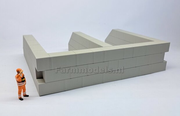 W-WAND MODULAIR STAPELBLOK SCHUIN VOOR VLAK BOVEN Afm: 275 x 325 x 75mm KUNSTSTOF BETONLOOK Geleverd 1:32 NB2B