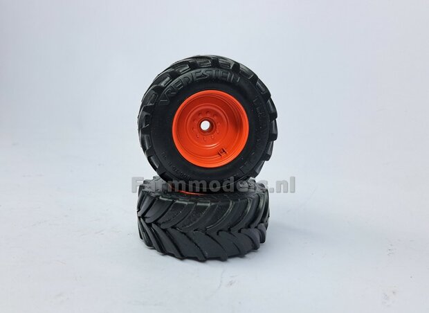 &Oslash; 65.6 x 28.5 mm: Fendt 926/930 WeiseToys: 2x Brede Achteras banden + velgen FENDT ROOD gespoten geleverd 1:32 Custom Line Series