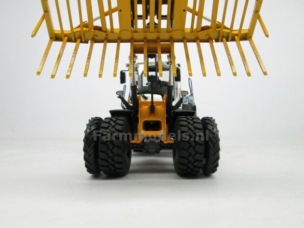 &Oslash; 50.5 mm: CLAAS TORION Wiking: 2x Dubbellucht Shovel banden + Alu. velgen CLAAS ORANJE, passen in de standaard velgen shovel Wiking  1:32         