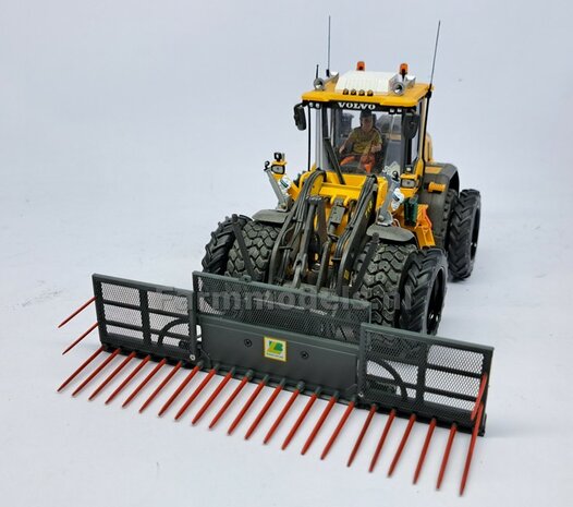 &Oslash; 47.3 mm: 2x Dubbellucht Shovel banden + ALUMINIUM velgen BLANK geleverd passend in de Aluminium Farmmodels Volvo L60H serie  1:32         
