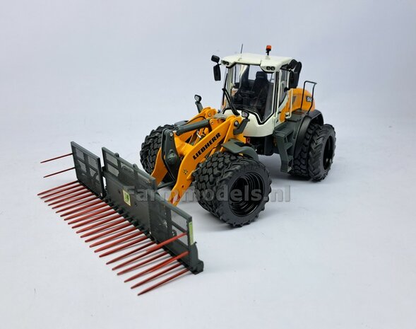 &Oslash; 47.3 mm: 2x Dubbellucht Shovel banden + ALU. velgen ZWART GLANS gespoten geleverd passend in Farmmodels Alu velgen nr. 7A 1:32         