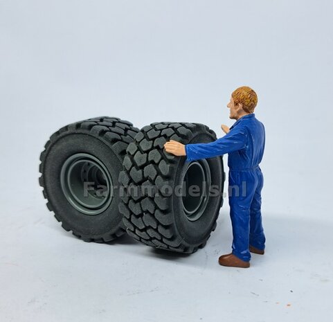 &Oslash; 47.3 mm: LIEBHERR 546: 2x brede Shovel banden + ALU. velgen LIEBHERR GRIJS Gespoten geleverd geschikt voor LIEBHERR AT 1:32  