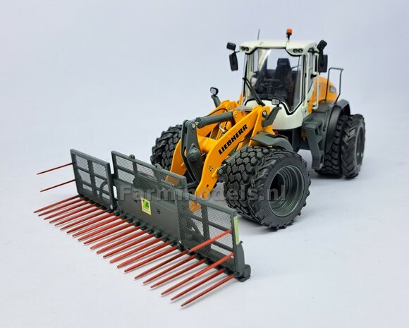 &Oslash; 47.3 mm: LIEBHERR 546: 2x brede Shovel banden + ALU. velgen ZWART GLANS Gespoten geleverd geschikt voor LIEBHERR AT 1:32  