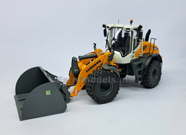 &Oslash; 47.3 mm: LIEBHERR 546: 2x brede Shovel banden + ALUMINIUM velgen BLANK geleverd geschikt voor LIEBHERR AT 1:32  