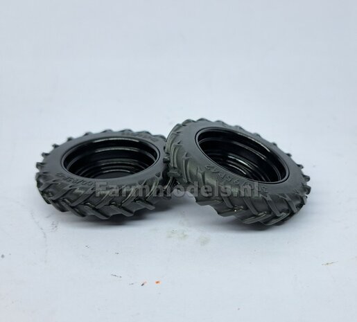 &Oslash;50.3 mm: CLAAS TORION 1611 AT: 2x ALU. DUBBELLUCHT Velgen ZWART Gespoten geleverd + banden passend in originele velgen CLAAS TORION AT 1:32