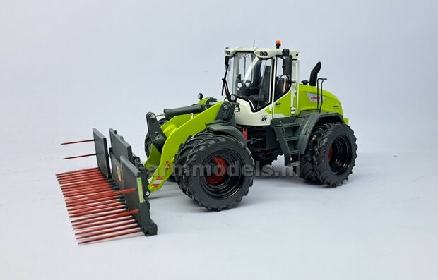 &Oslash;50.3 mm: CLAAS TORION 1611 AT: 2x ALU. DUBBELLUCHT Velgen ZWART Gespoten geleverd + banden passend in originele velgen CLAAS TORION AT 1:32