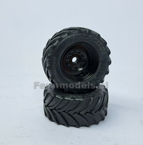 &Oslash; 51.8 x 23.7 mm: Fendt 926/930 WeiseToys: 2x Brede Vooras banden + velgen ZWART geleverd 1:32 Farmmodels Custom Line Series