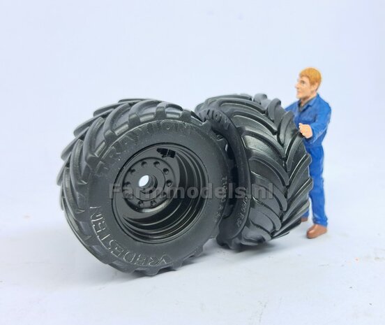 &Oslash; 51.8 x 23.7 mm: Fendt 926/930 WeiseToys: 2x Brede Vooras banden + velgen ZWART geleverd 1:32 Farmmodels Custom Line Series