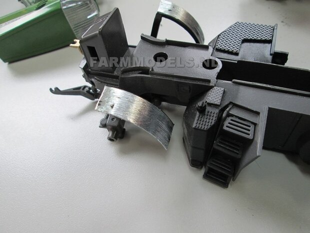 &Oslash; 65.6 x 28.5 mm: Fendt 926/930 WeiseToys: 2x Brede Achteras banden + velgen ZWART gespoten geleverd 1:32 Custom Line Series