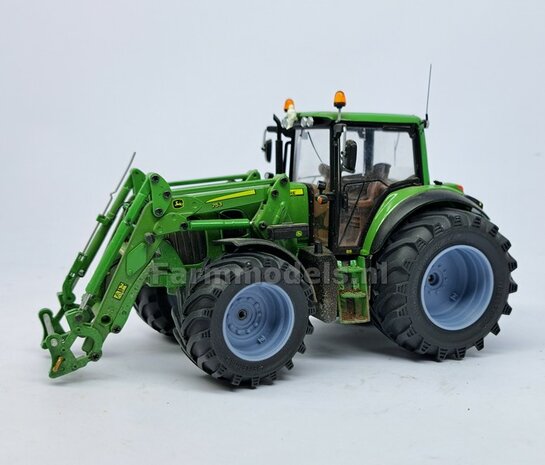 &Oslash; 47 mm: JD 6930-7430 WIKING: 2x Trelleborg Banden met RESIN Velgen BLANK geleverd  1:32   Farmmodels Custom Line Series  