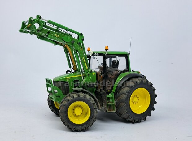 &Oslash; 47 mm: JD 6930-7430 WIKING: 2x Trelleborg Banden met RESIN Velgen BLANK geleverd  1:32   Farmmodels Custom Line Series  